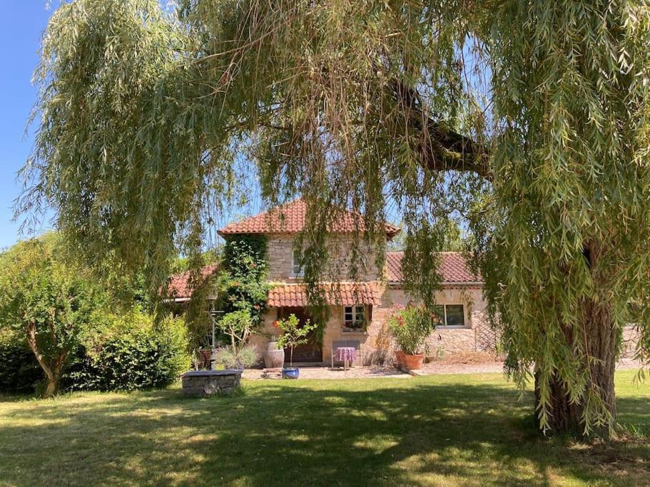 Casa de Férias La Poire, Op Landgoed Aan De Dordogne *